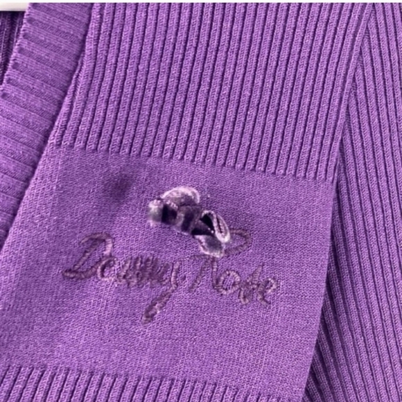 Denny Rose Women's Ribbed V-Neck Sweater Made in Italy Size Small. - Picture 4 of 5